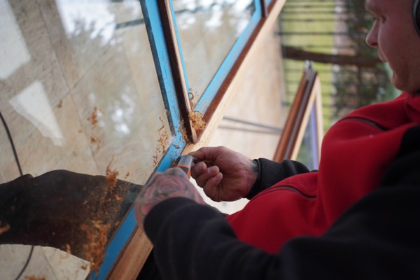 Renowacja okna drewnianego — efekt